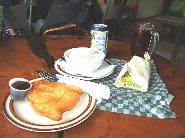 [lunch.JPG]