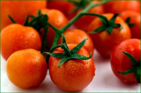 [tomato-cluster.jpg]