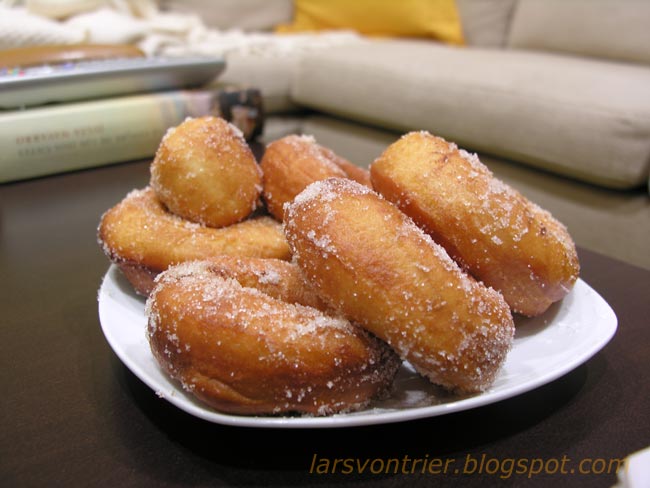 [donutsDoughnuts.jpg]