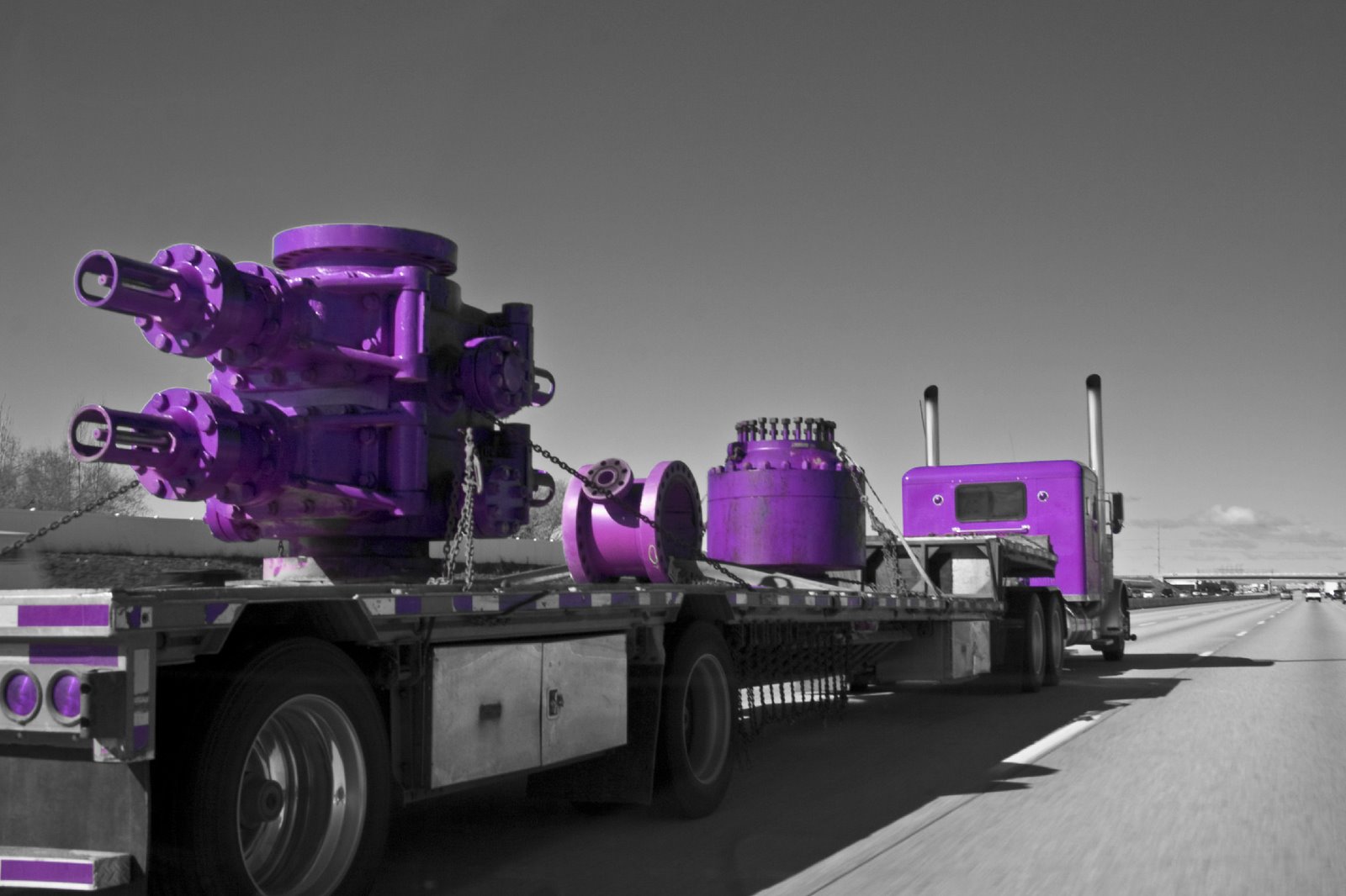 [red_truck_purple]
