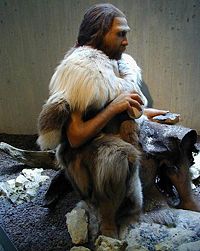 [200px-Neandertal.jpg]