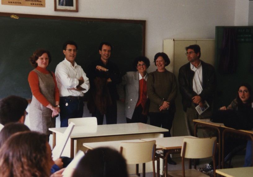 [Con+Antonio+Soler+y+otros+amigos+(marzo+1998).jpg]