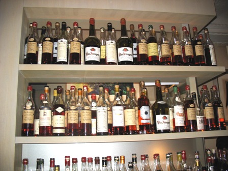 [237_45+different+kinds+of+armagnac_r.JPG]