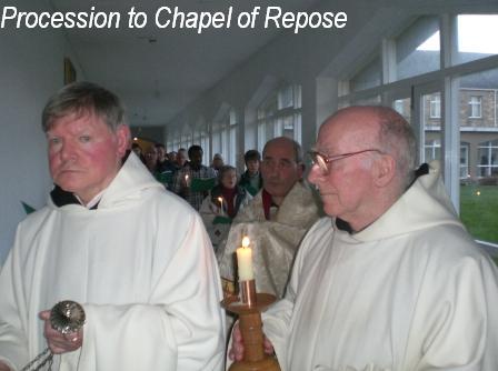 [Holy+Thurs+Procass+to+Ch+of+Repose+007.JPG]