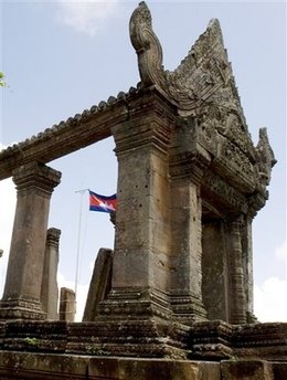 [cambodia_temple_of_gloom_hs103.jpg]