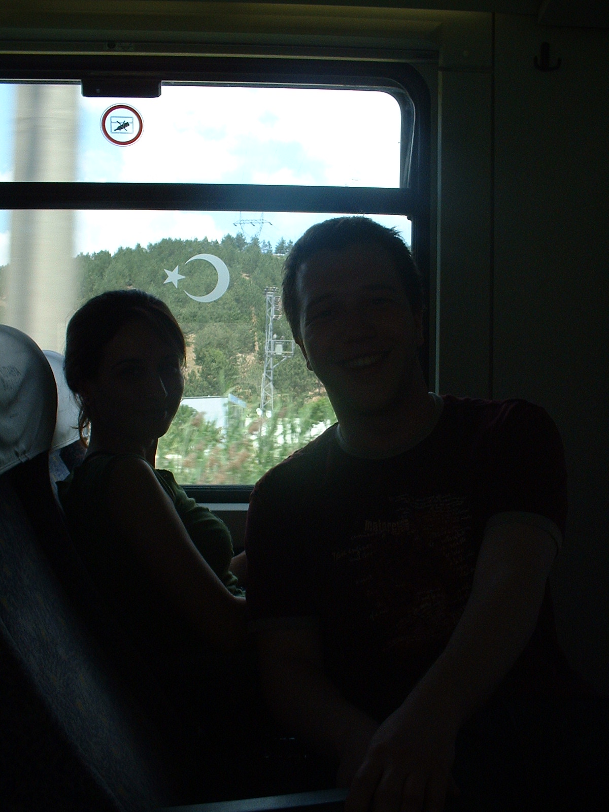 [1+Ankara+to+Istanbul+train+friends.JPG]