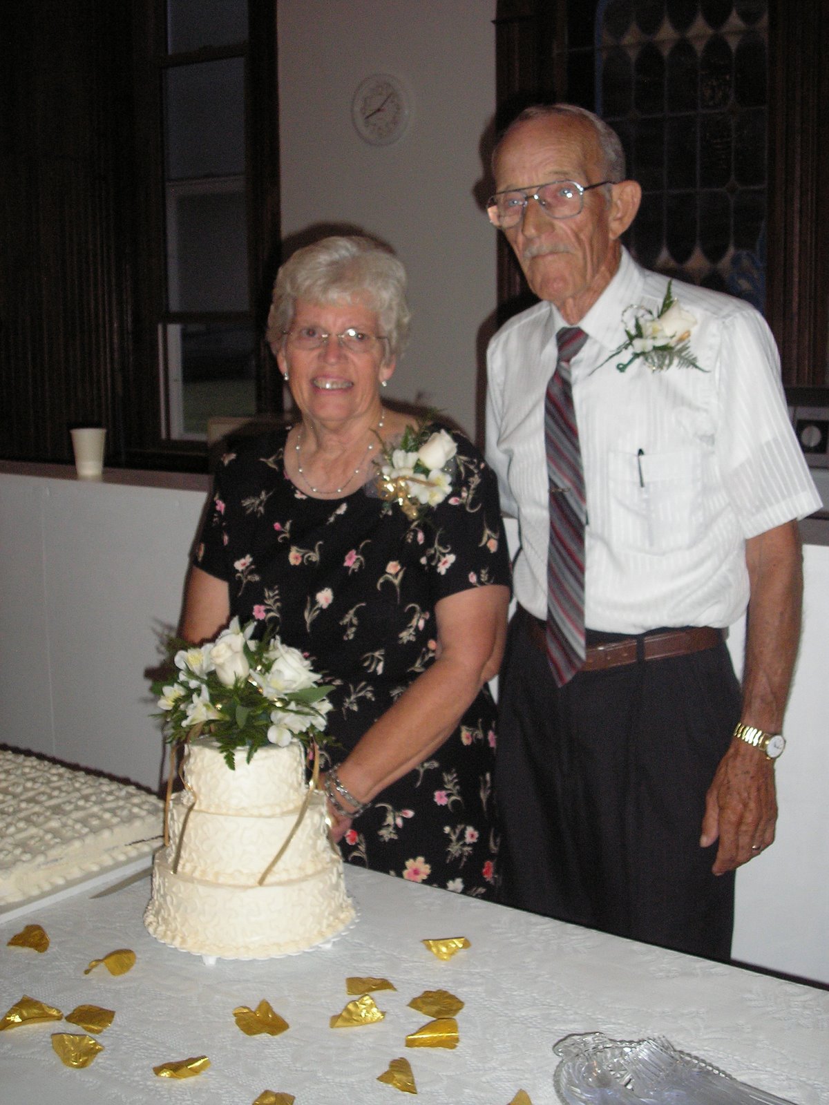 [Mom+and+Dad's+50th+10.jpg]