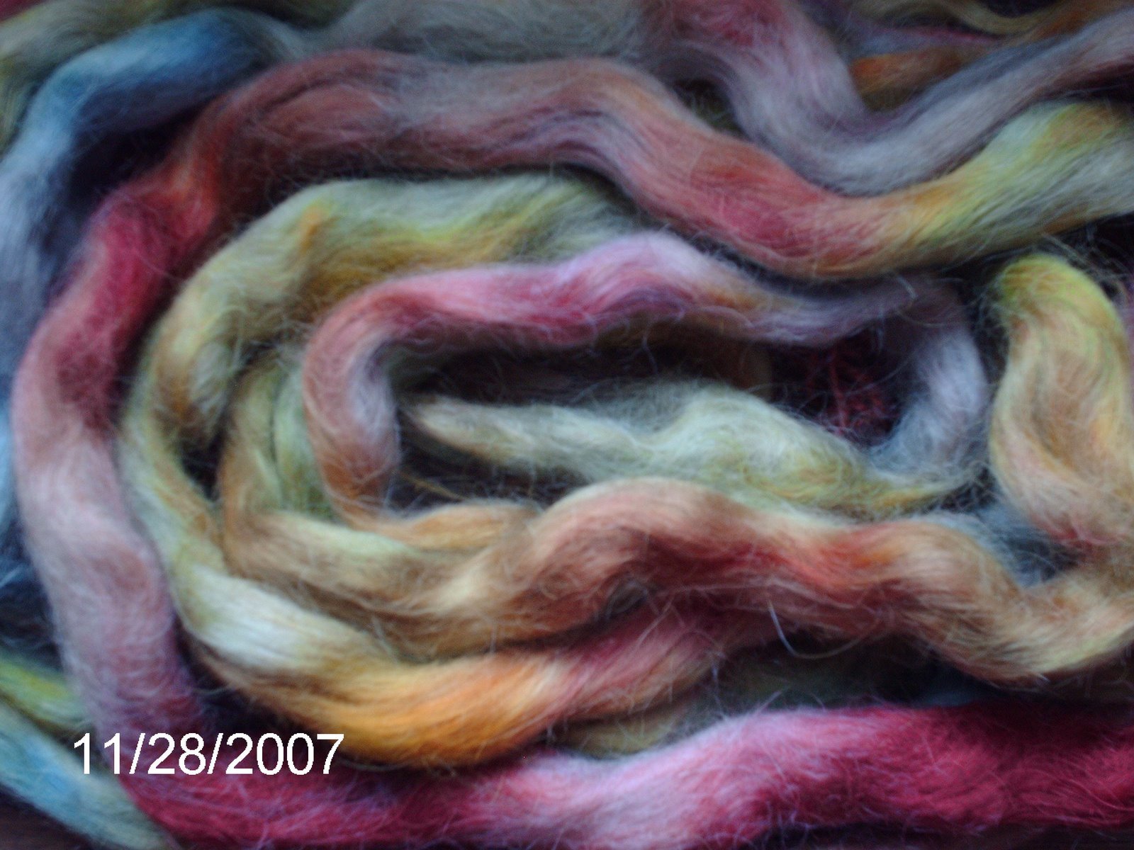[knitting07+260.jpg]