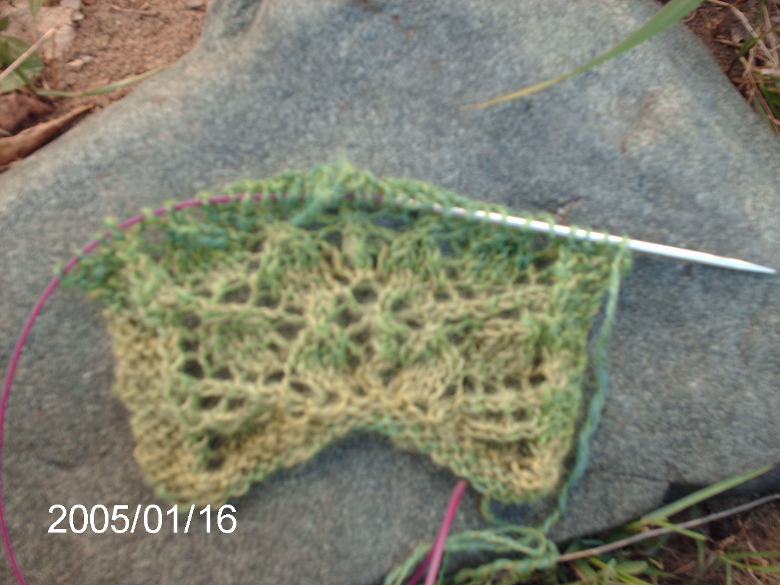 [knitting07+970.jpg]