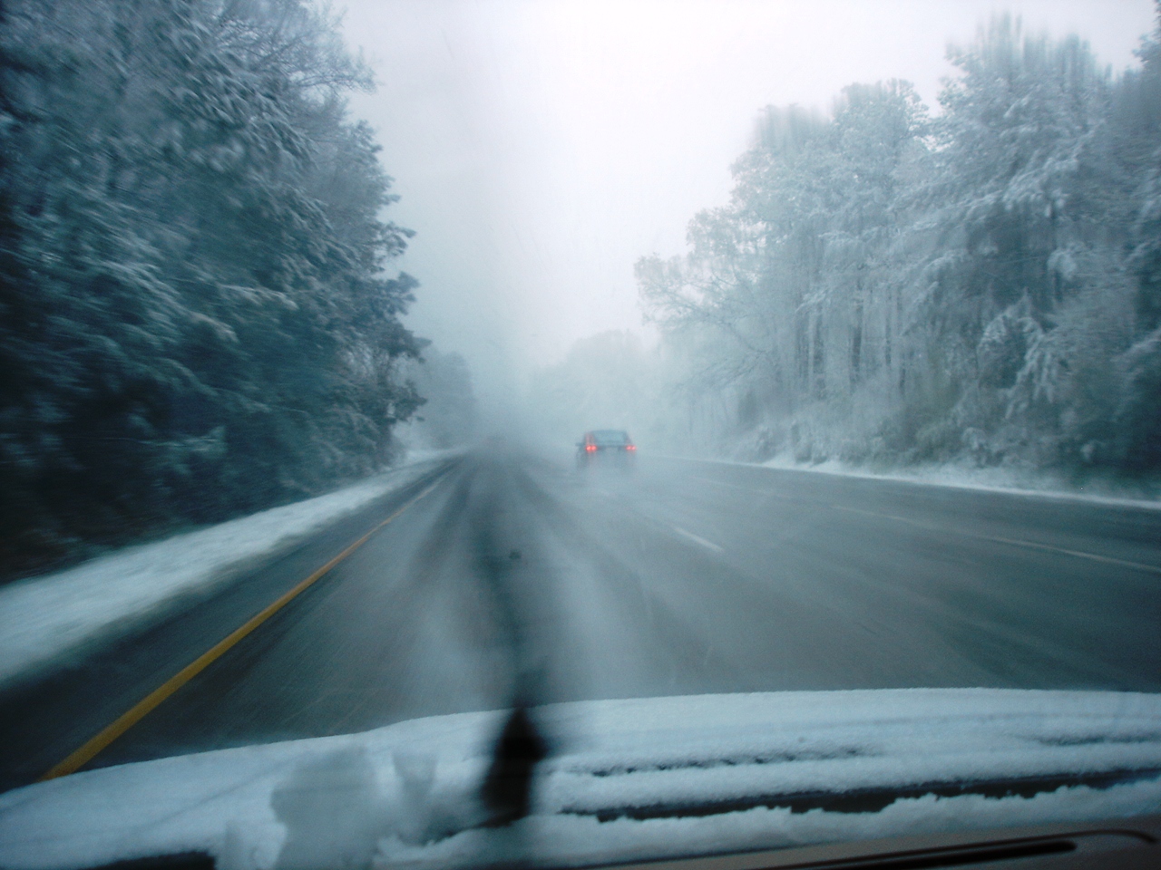 [snow+car+window.JPG]