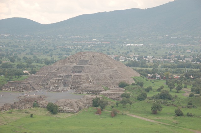 [Teotihuacan10.jpg]