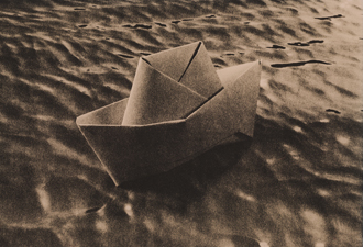[paper_boat_small.jpg]