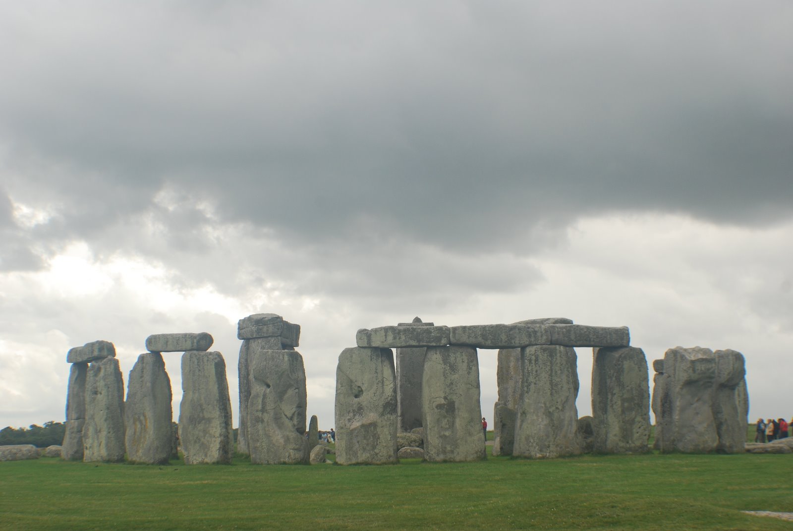 [stonehenge+storm.jpg]