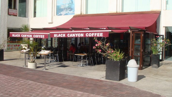 [Black+Canyon+Cafe+Kuta.JPG]