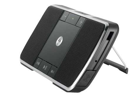 [Motorola+EQ5+Wireless+Speaker+GIZ.jpg]