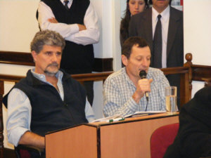 [Los+concejales+GermÃ¡n+Walker+y+Miguel+Calvo+rechazaron+el+balance+del+Parque+NÃ¡utico..jpg]