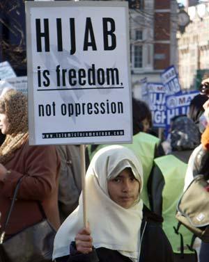 [hijab-demo.jpg]