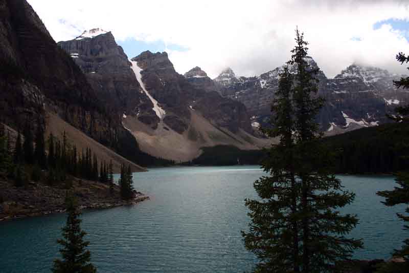 [397+Moraine+Lake+And+The+Valley+Of+The+10+Peaks.JPG]