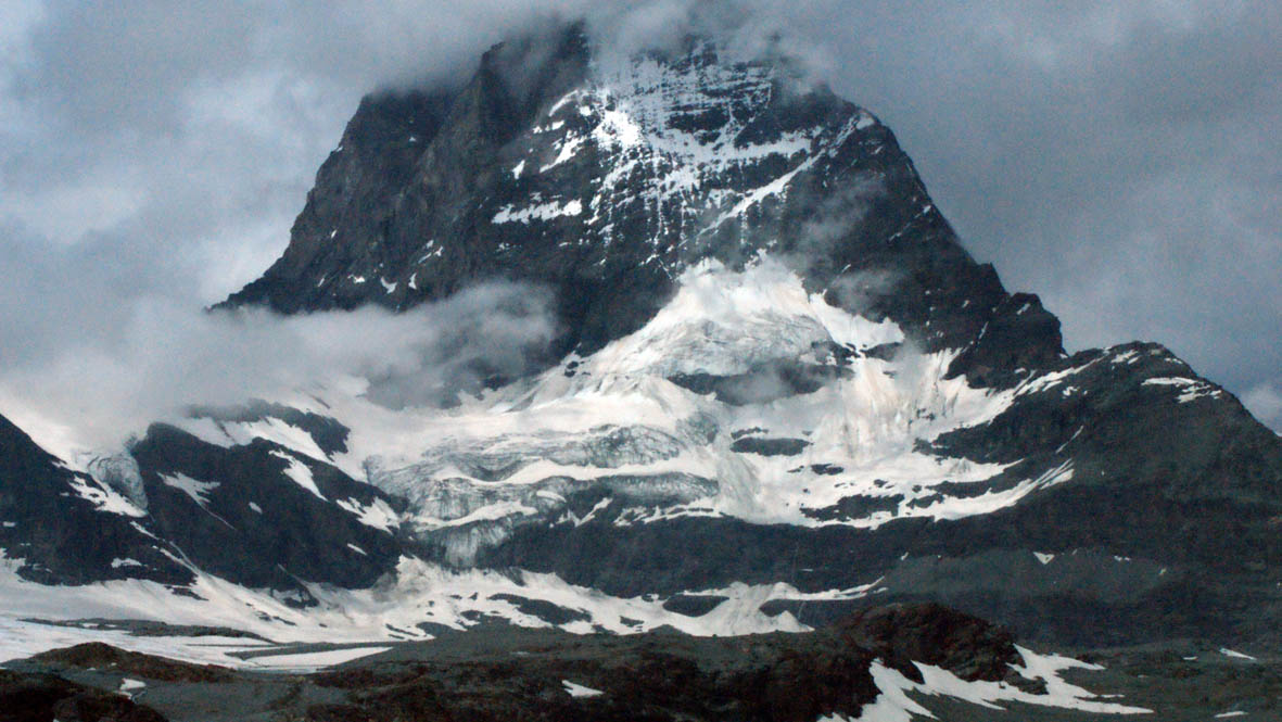 [Matterhorn_in_clouds_1.jpg]
