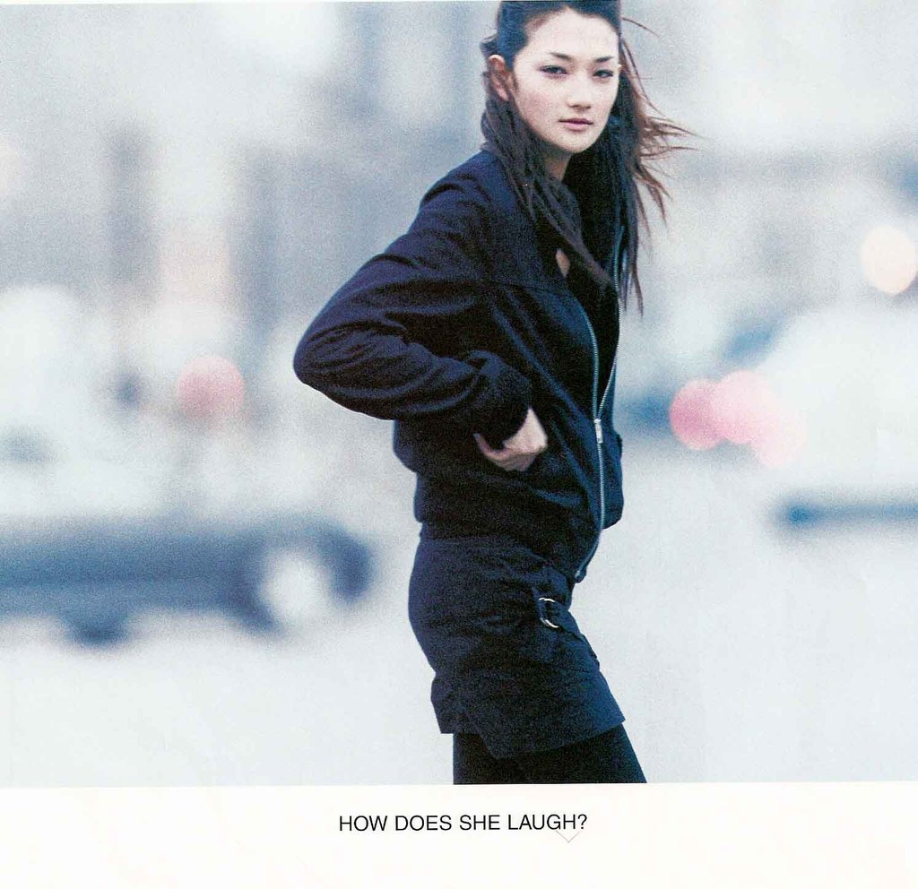 [Ai+Tominaga+-+Australian+Vogue+2005+-+5.jpg]