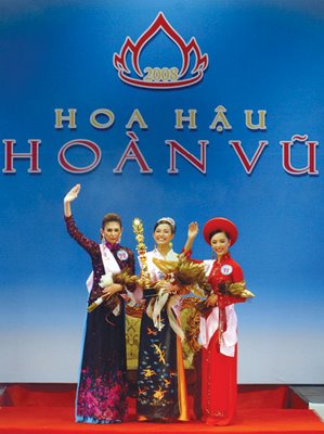 [miss-vietnam-2008-winners.jpg]