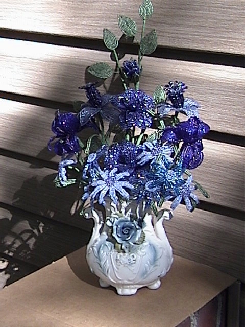 [blue+fb+flowers1.jpg]