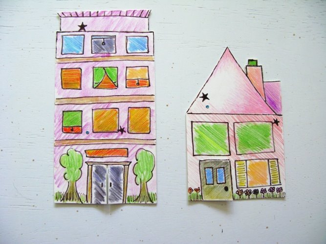 [Felicia's+Little+Houses+#1+&+#2.JPG]