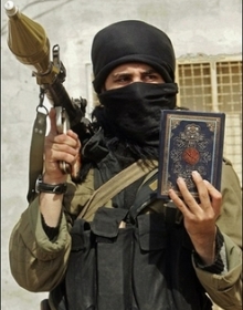 [fatah+al+islam+-+armed+militant+2.jpg]