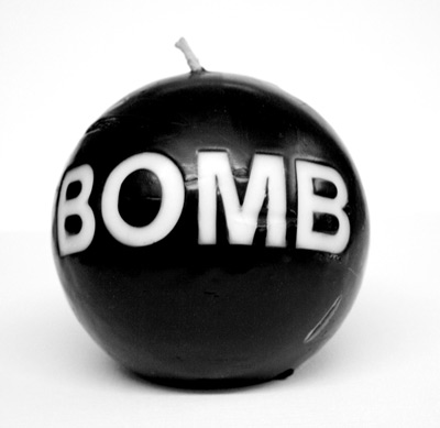 [bomb1.jpg]