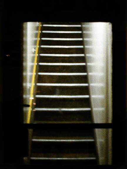 [Agf00094+stairs.jpg]