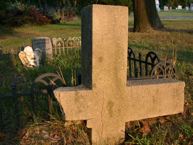 [Matawan-Cemetery-NJ-CHRISTIAN+MONTONE-september+2007+(4).JPG]
