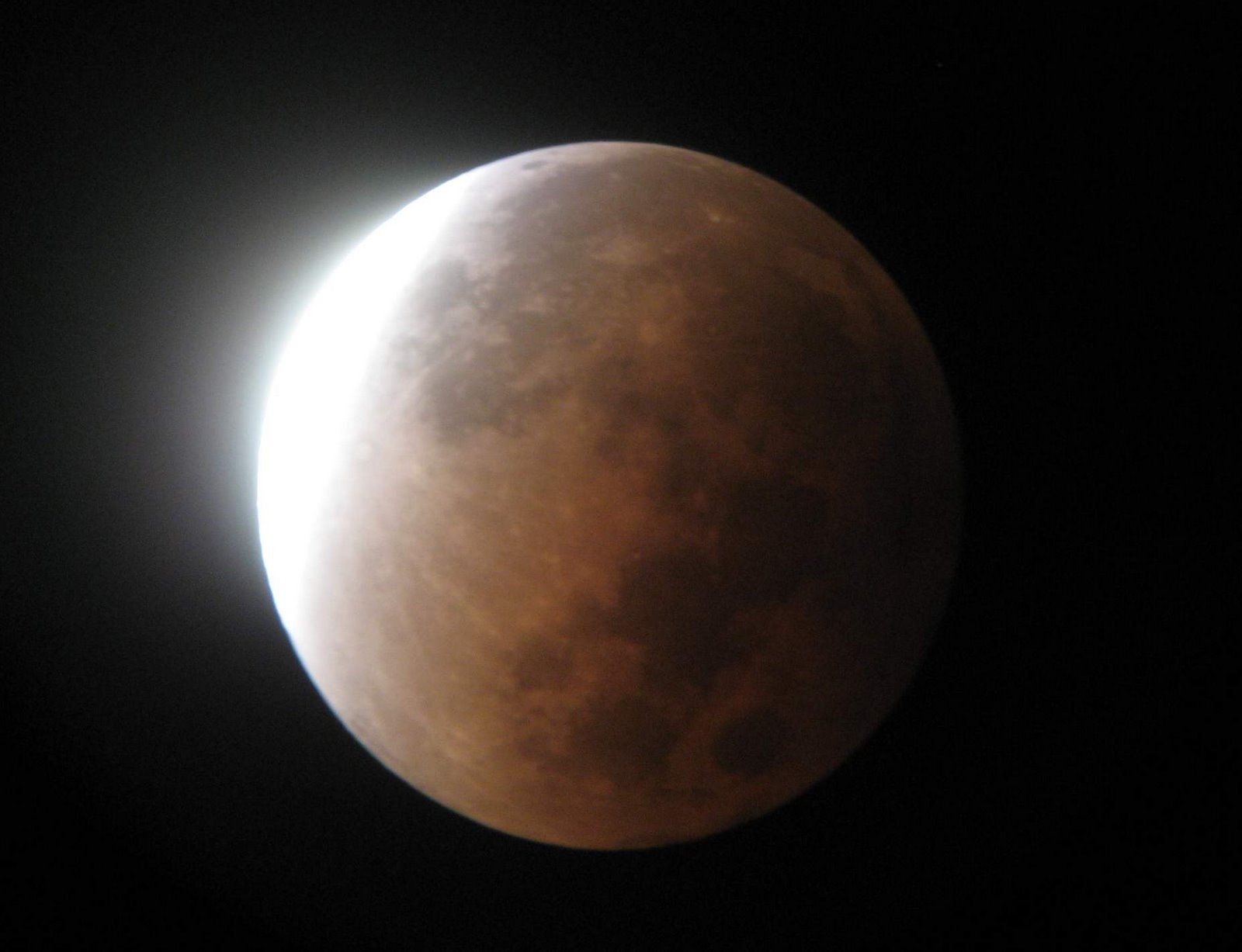 [Moon+Eclipse_2.20.08_2.jpg]