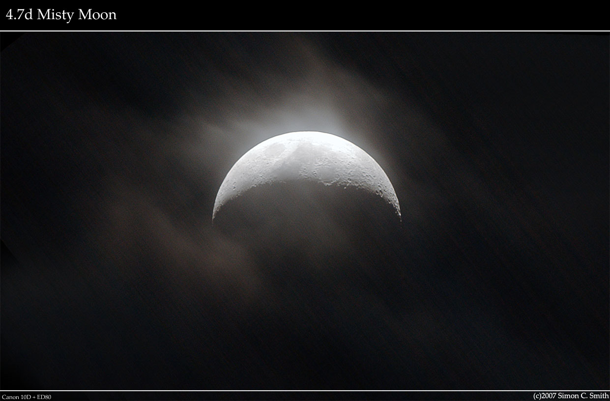 [4.7d+Moon+in+cold+fog+20070123.jpg]
