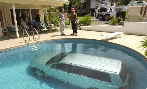 [underwater-parking.jpg]