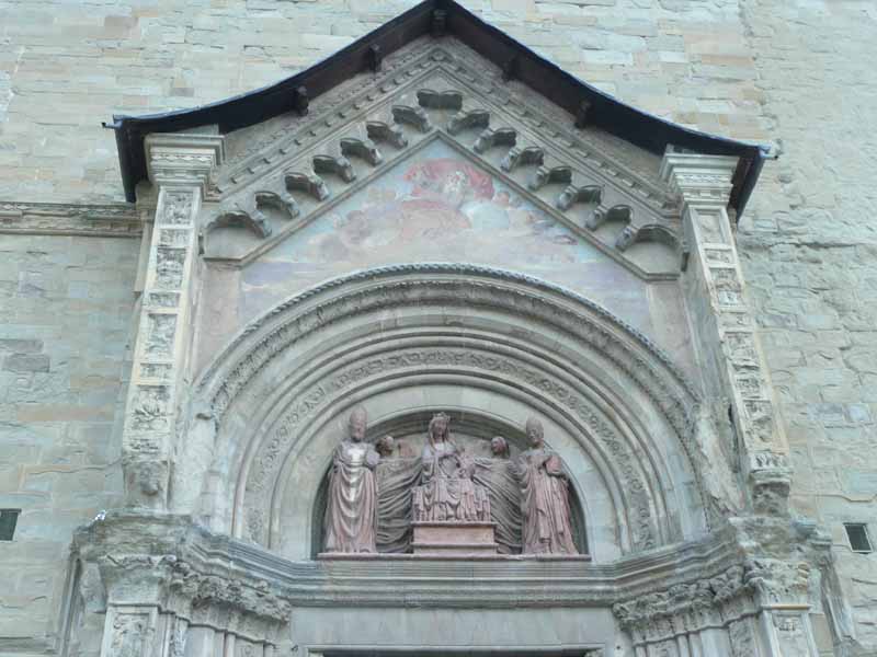 [Door,+Arezzo+Cathedral.JPG]