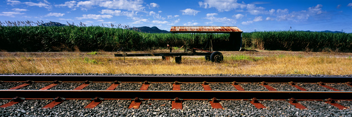 [railway-country.jpg]
