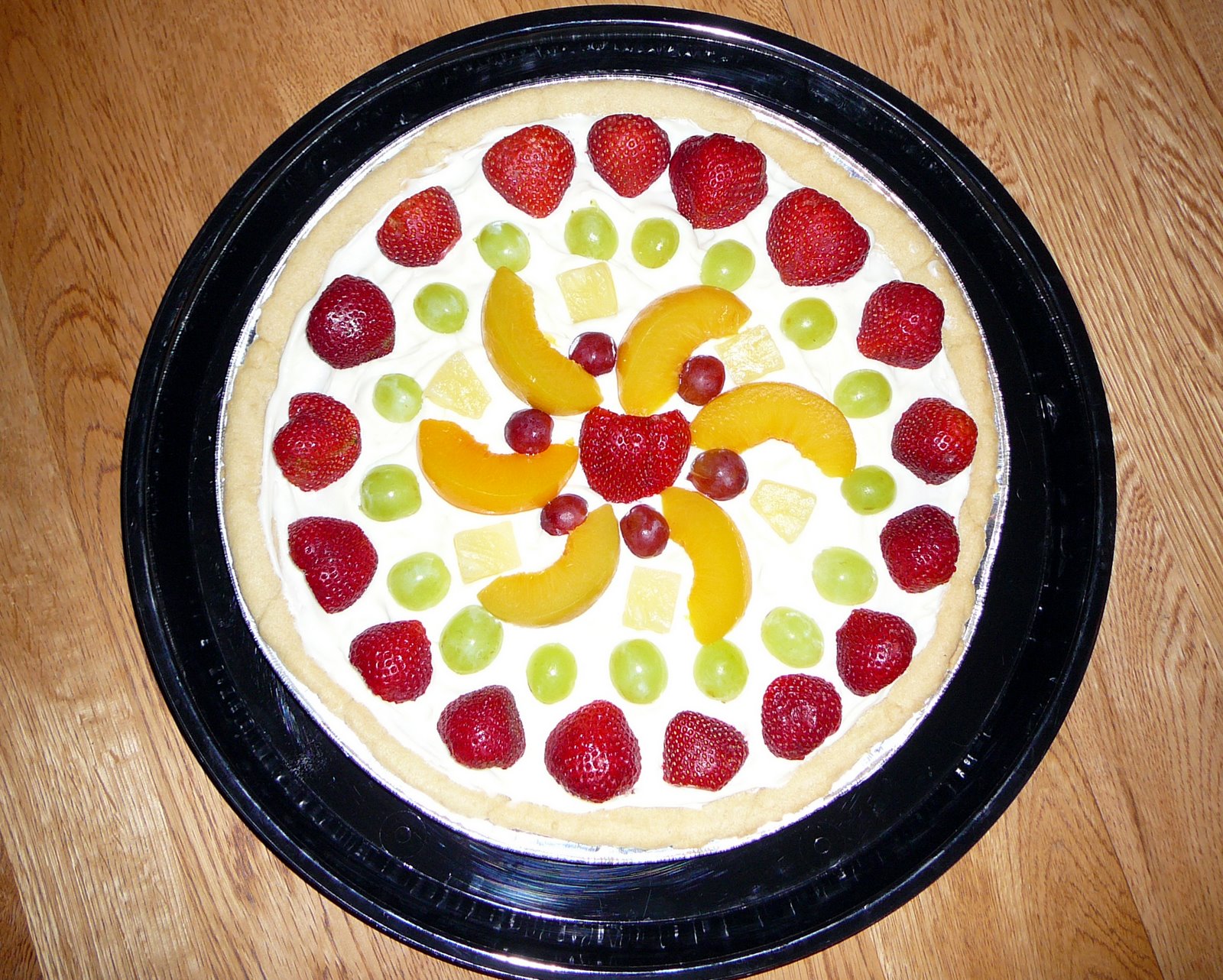 [card+and+fruit+pizza+006.jpg]