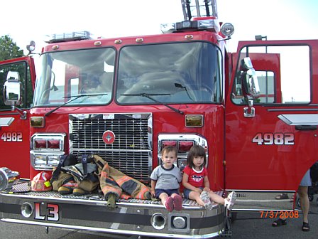 [firetruck+kids.jpg]