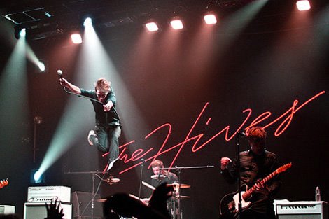 [thehives_websterhall_4.jpg]