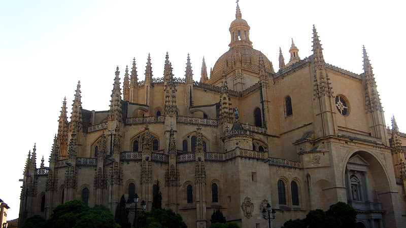 [Catedral-Segovia-5.jpg]