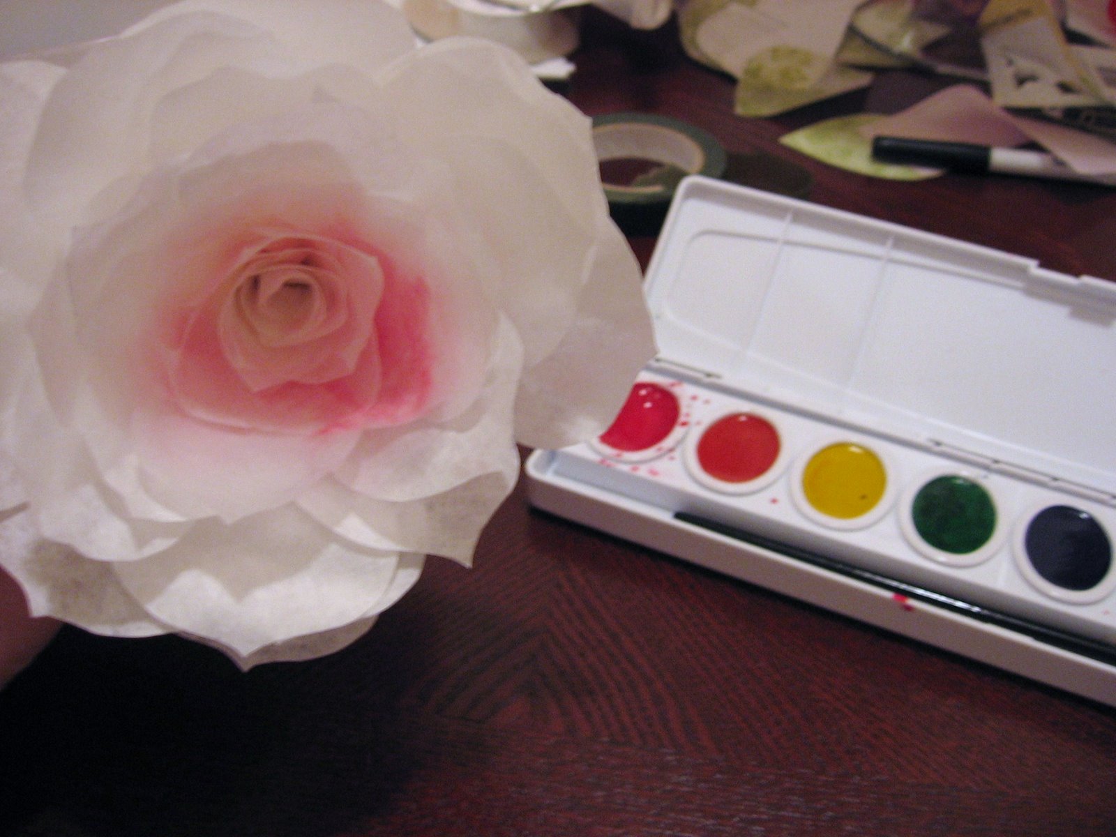 [paper+rose+paint.JPG]