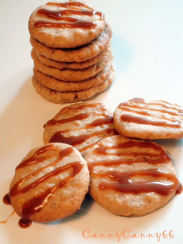 [Cashew-caramel+cookies.JPG]