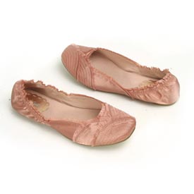 [Barefoot+Tess+Satin+Ballet+Flats.jpg]