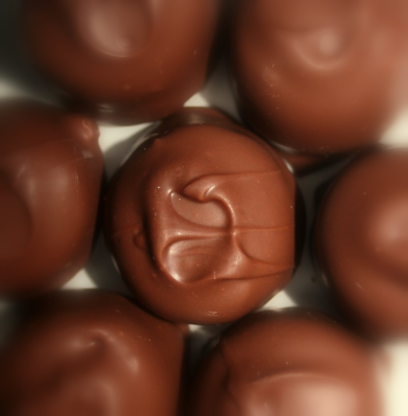 [chocolates.jpg]