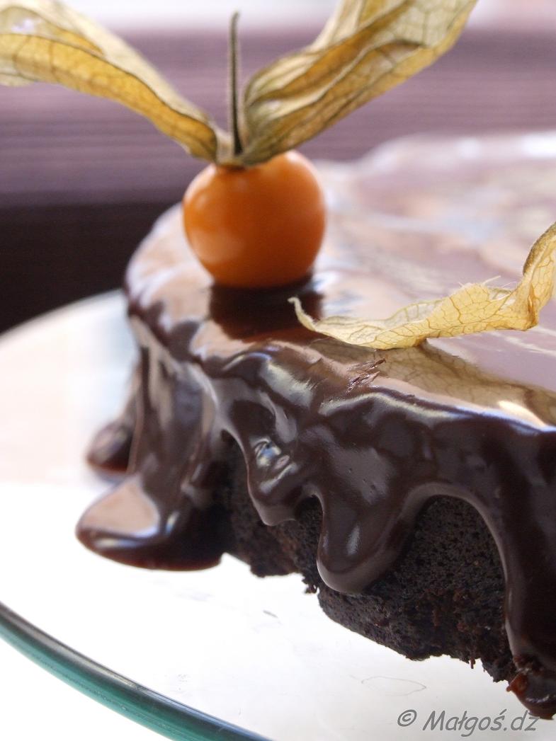 [chocolate+cloud+cake_3.JPG]