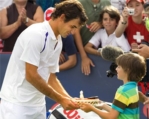 [2007_08_08_Federer2_main.jpg]