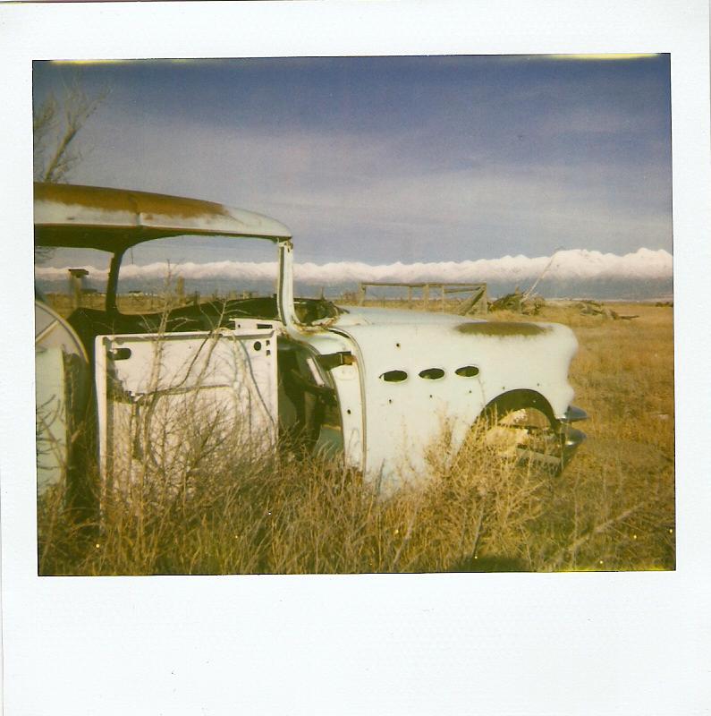 [abandoned+car1.JPG]