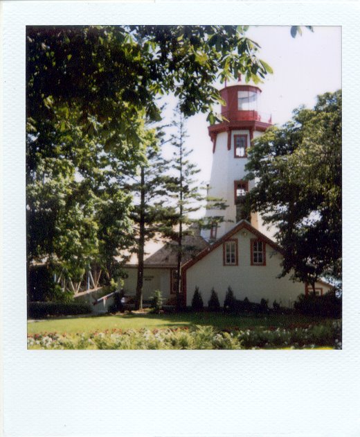 [lighthouse3.bmp]