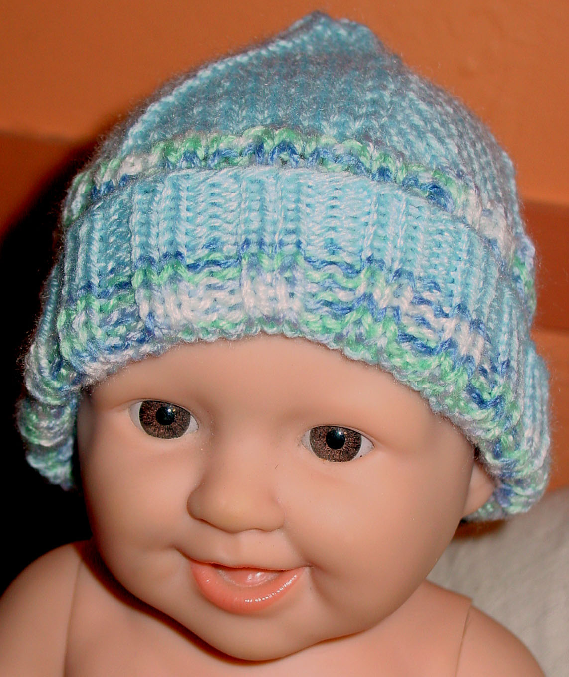 [Knitted+baby+hat.jpg]