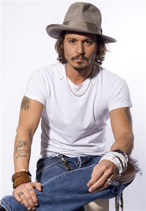 [Johnny_Depp - 8 - Pirates_of_the_Carribean_Dead_Mans_Chest.jpg]